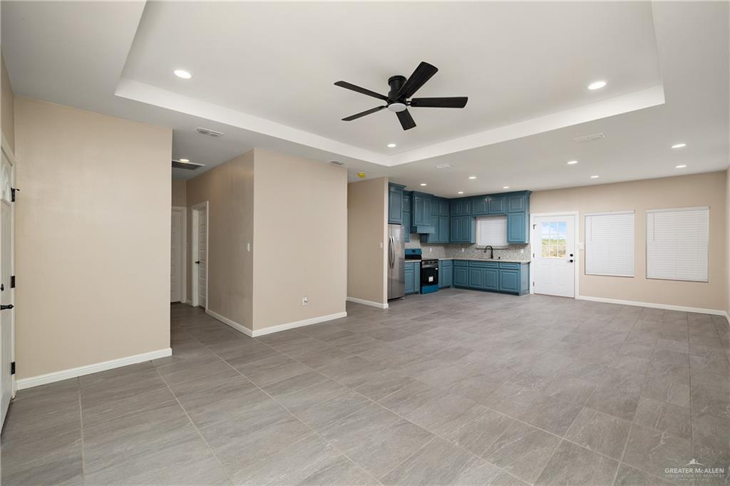 Photo 4 of 104 Starrview Drive