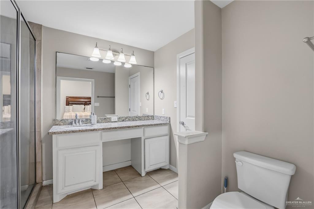 Photo 13 of 2508 Del Oro Drive