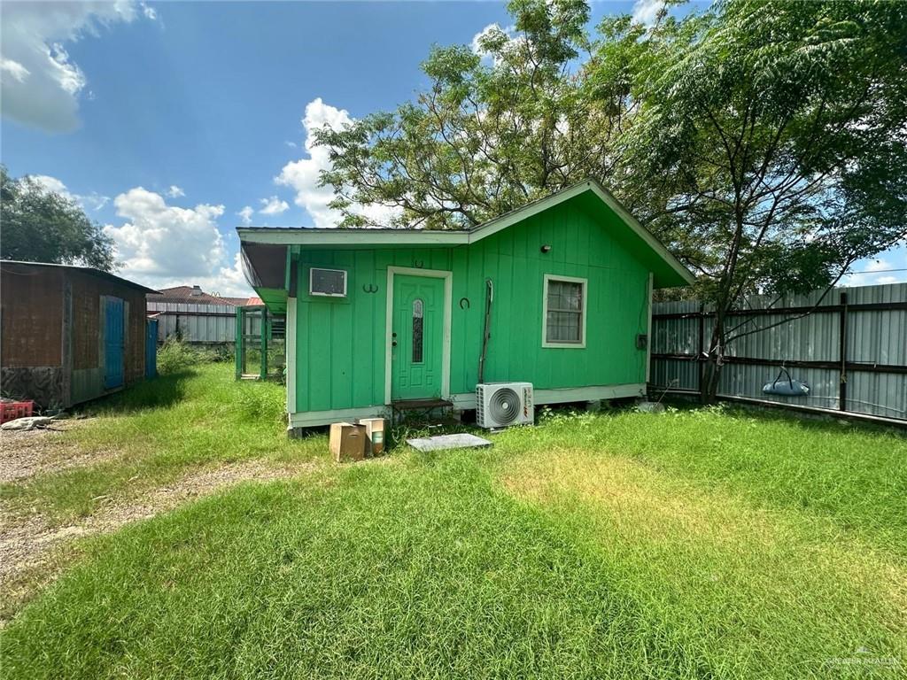 Photo 11 of 285 Rice Street