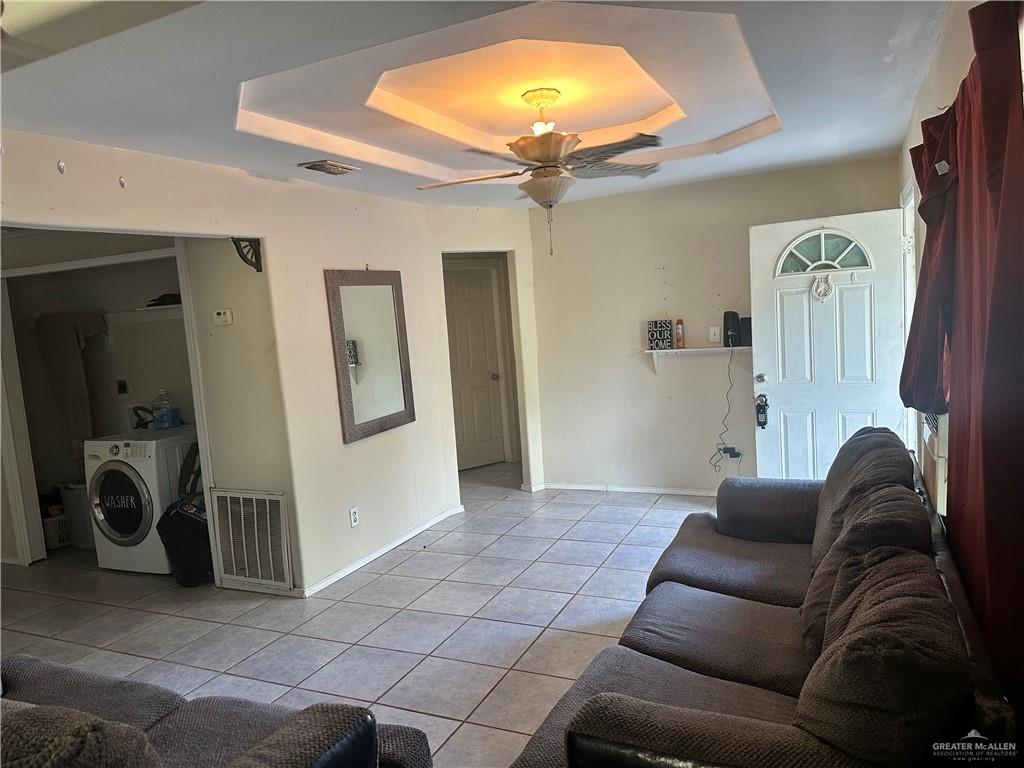 Photo 6 of 1508 Tierra Drive