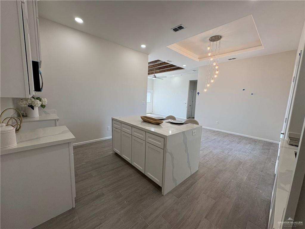 Photo 6 of 1602 Arden Street
