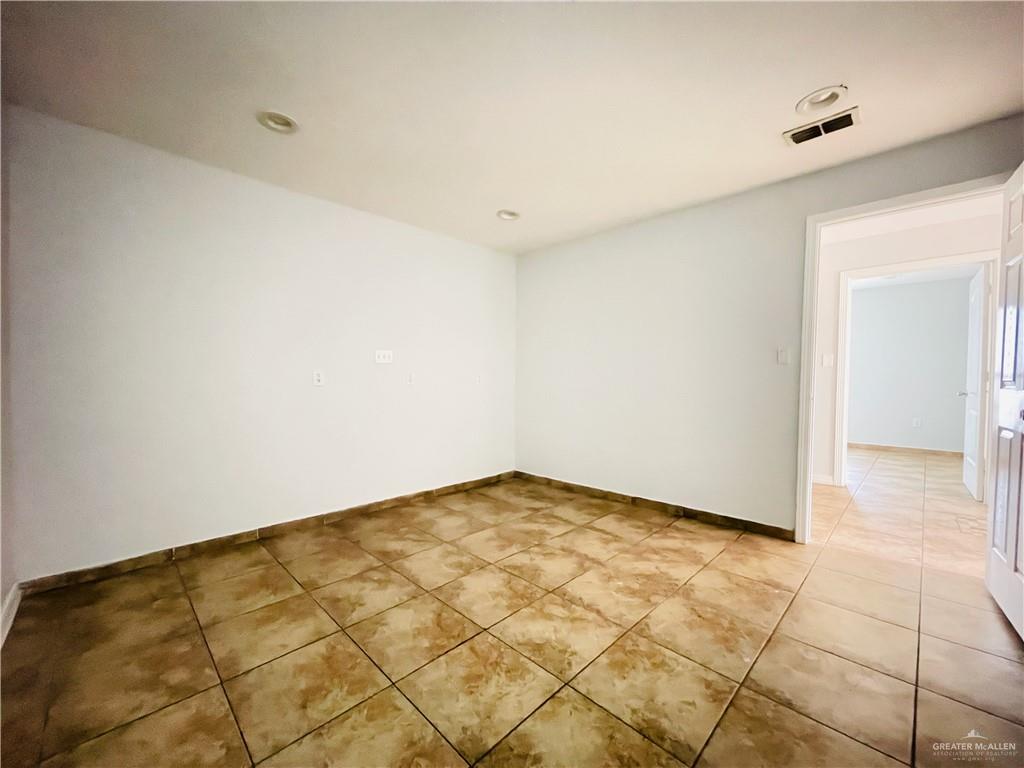 Photo 24 of 220 5th Street