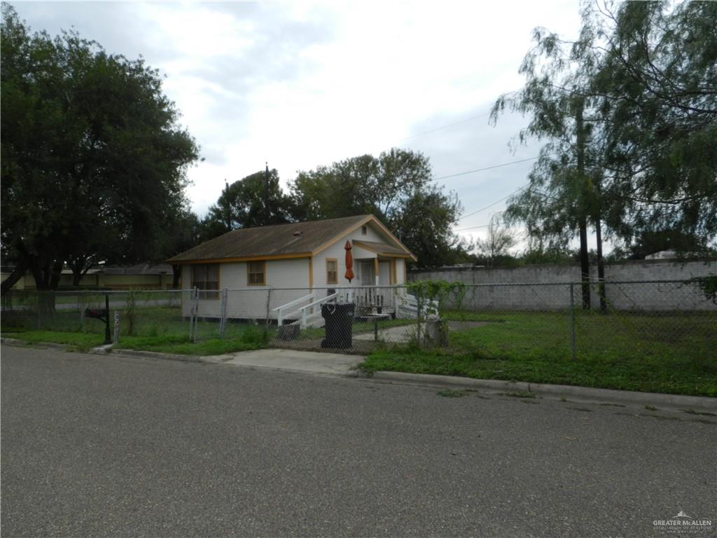 Photo 11 of 3521 Mccoll Road