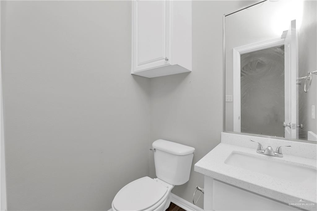 Photo 10 of 2621 Easy Street