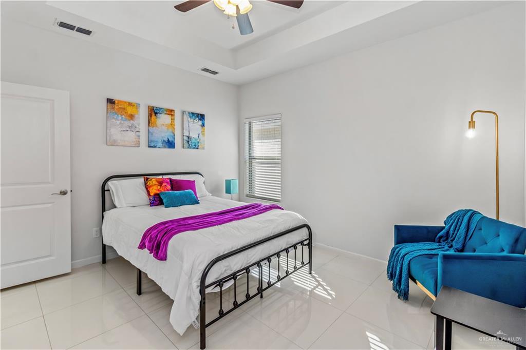 Photo 7 of 5708 Nightingale Avenue #2