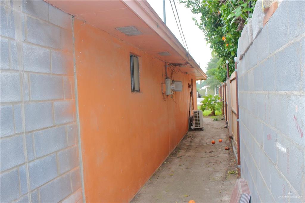 Photo 10 of 2270 Anacua Circle