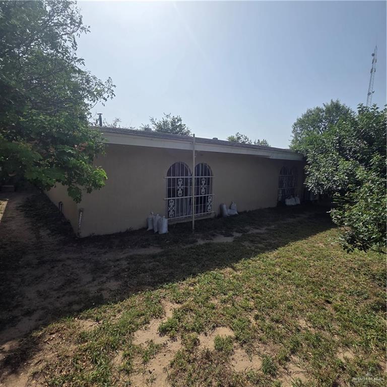 Photo 16 of 1308 Garcia Street