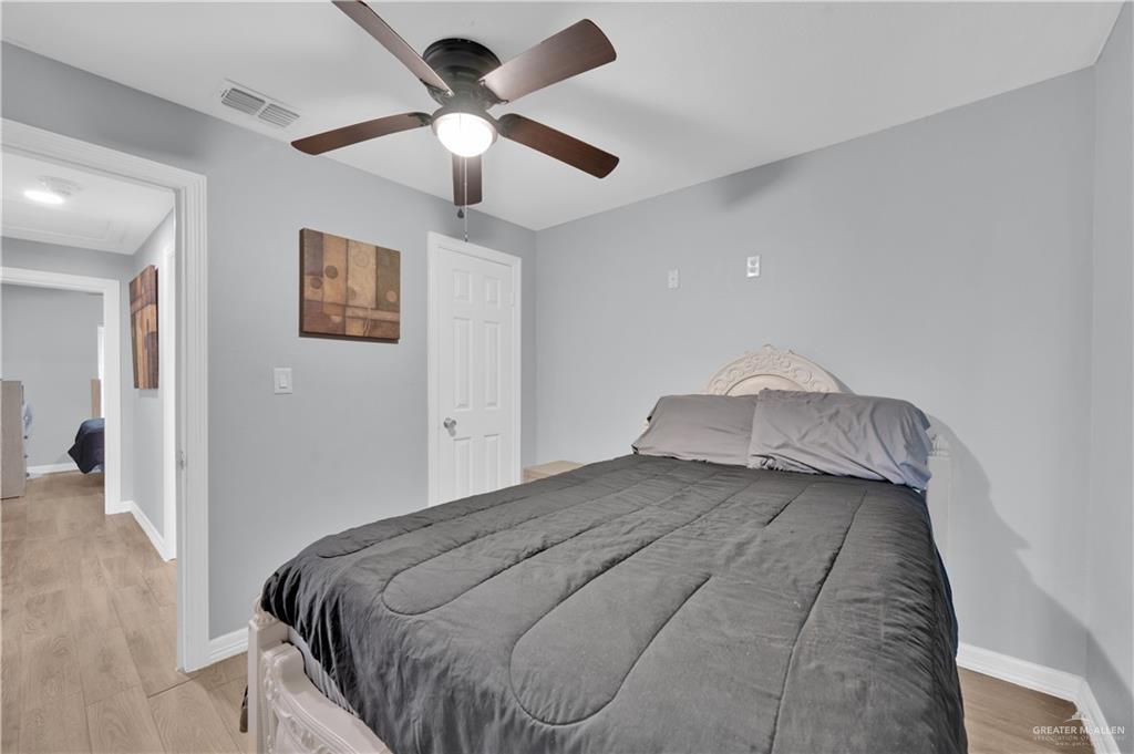 Photo 20 of 405 Guerra Street