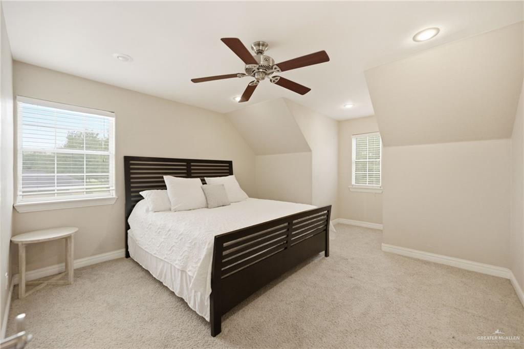 Photo 14 of 4200 Palm Grove Drive