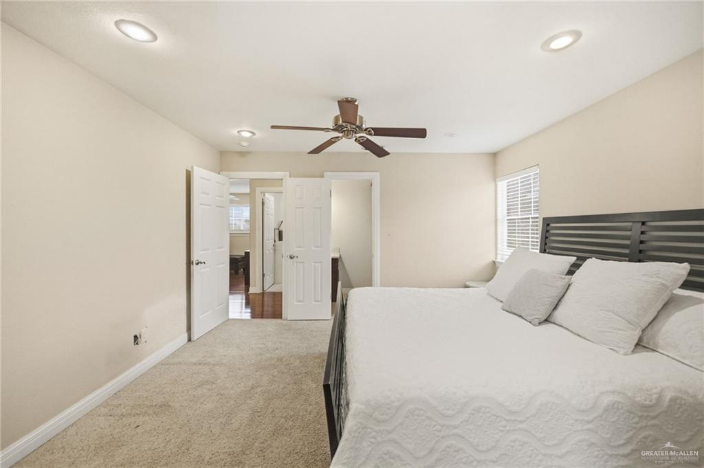 Photo 15 of 4200 Palm Grove Drive