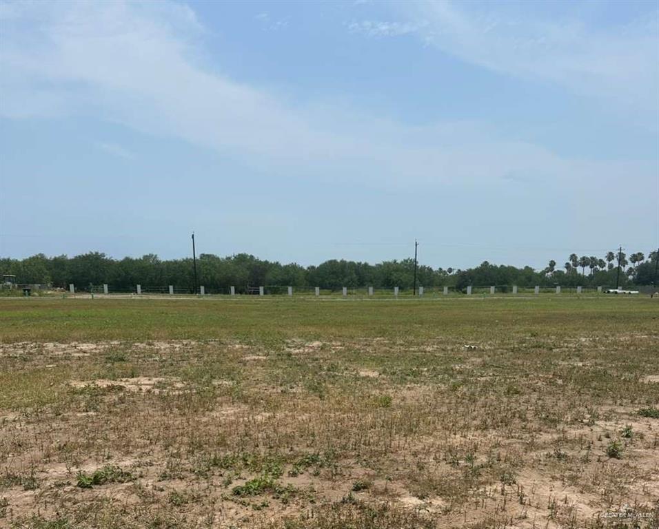 Photo 1 of 3012 Santa Clarita, Weslaco