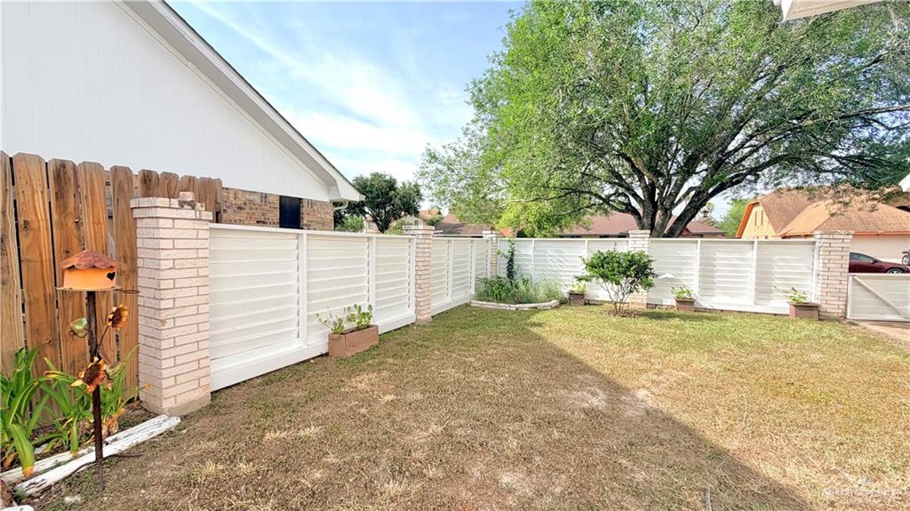 Photo 33 of 1216 Quail Avenue