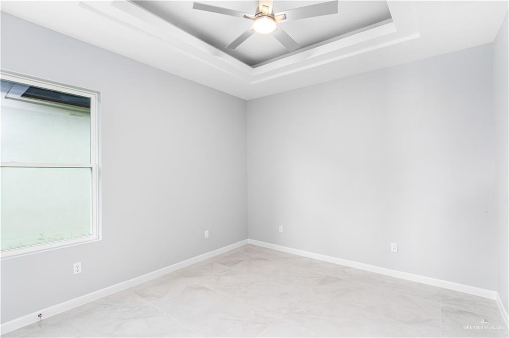 Photo 15 of 5704 Gira Del Sol Street