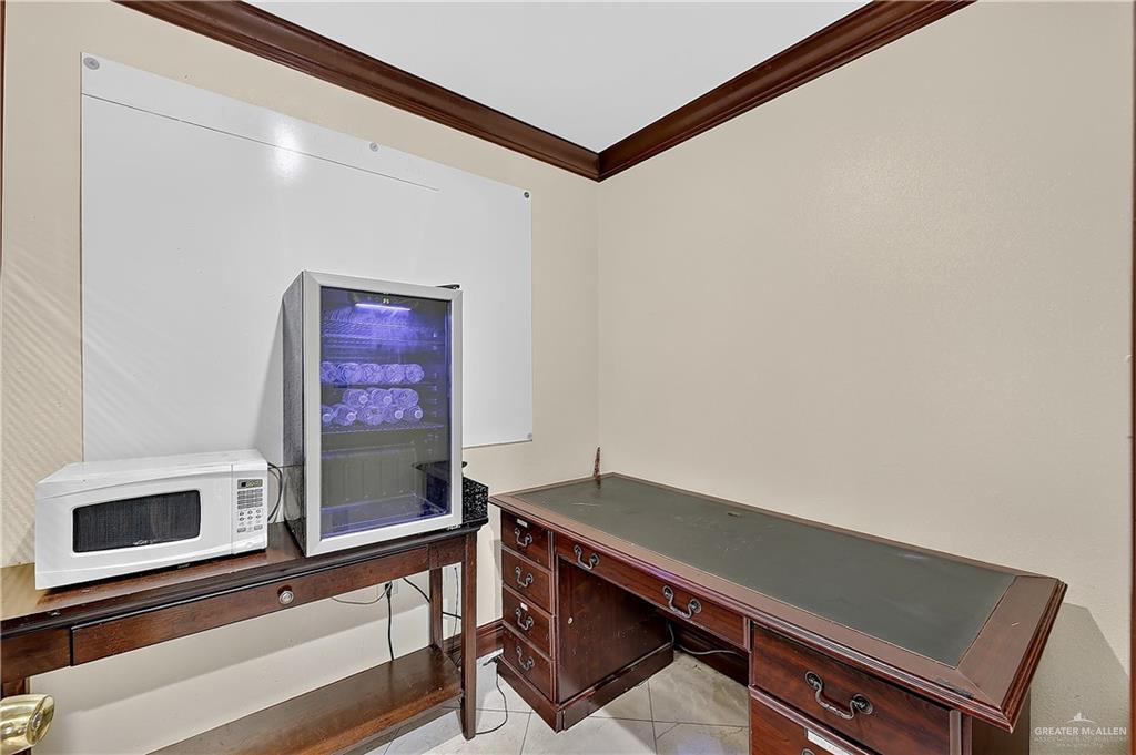 Photo 16 of 2423 Brock Street #C