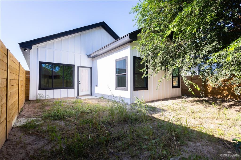 Photo 25 of 721 25th Street