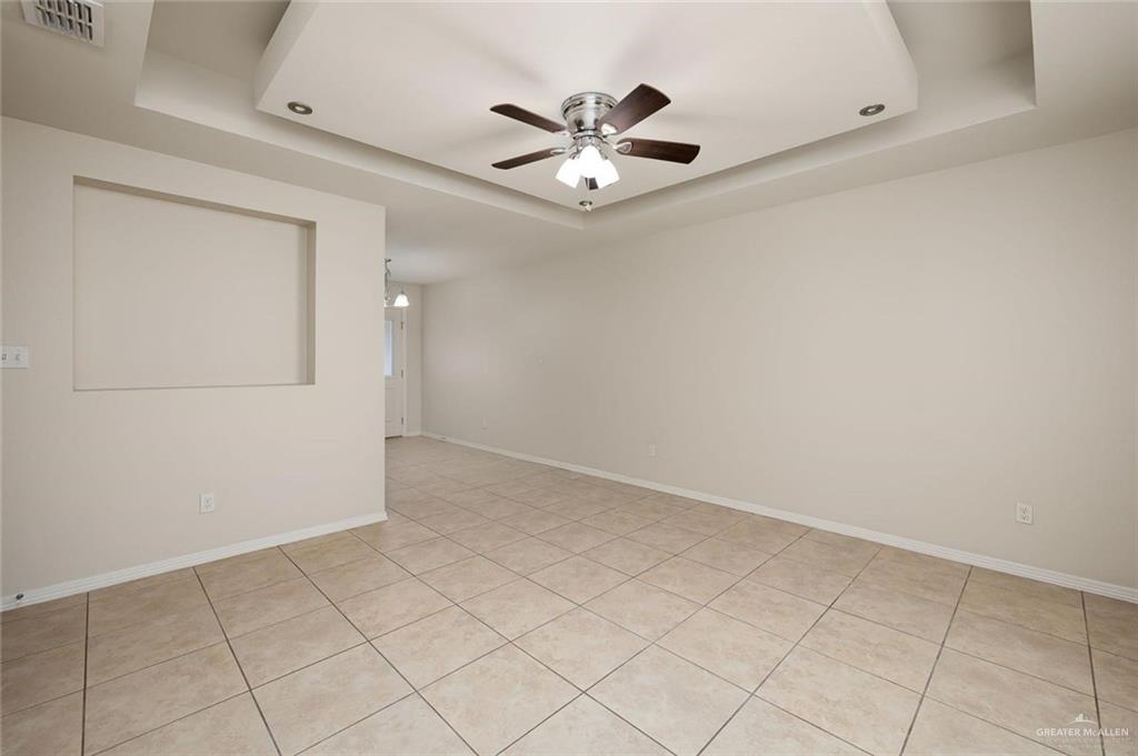 Photo 6 of 2208 Taxco Court #3