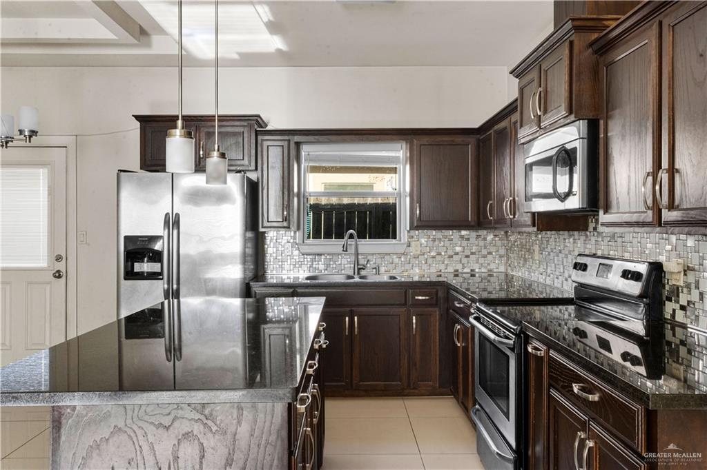 Photo 11 of 1707 Smith Drive #4