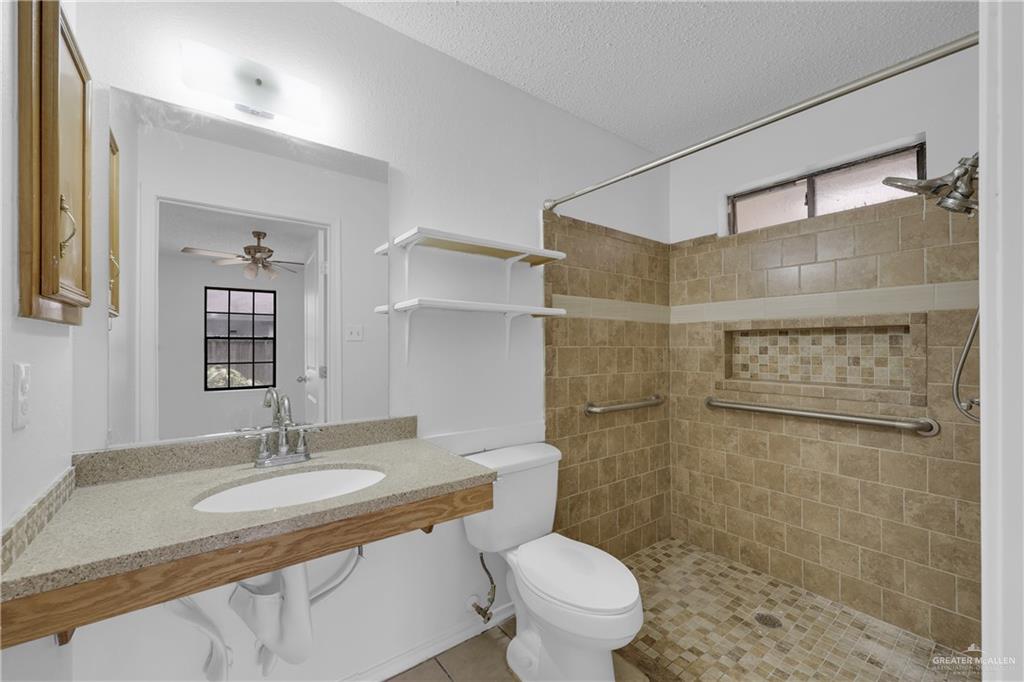 Photo 11 of 4125 Goldenrod Avenue