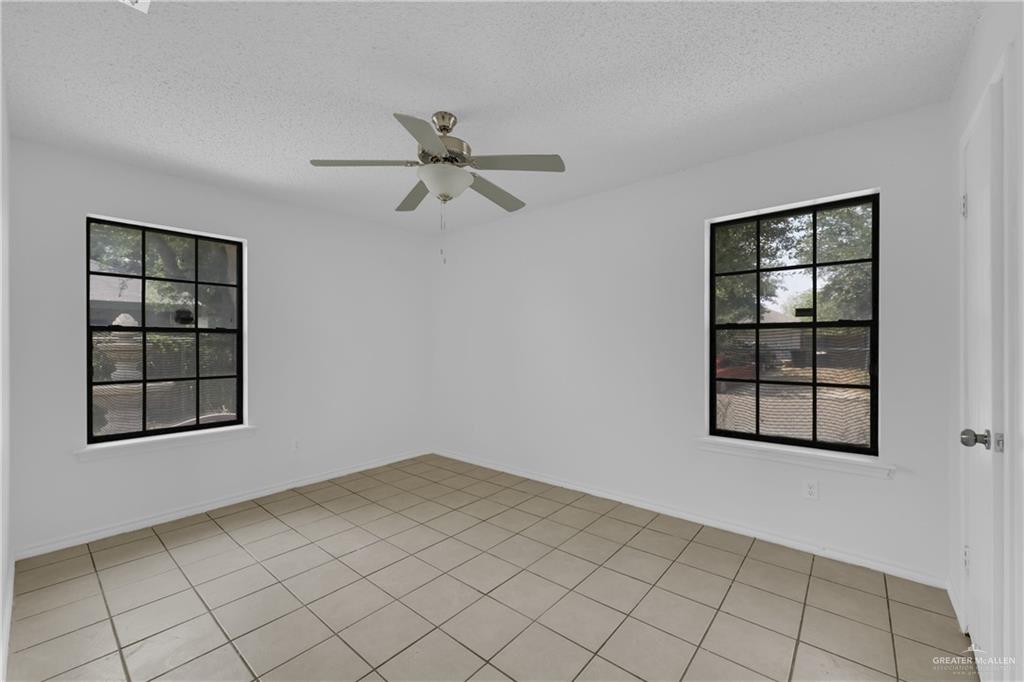 Photo 9 of 4125 Goldenrod Avenue