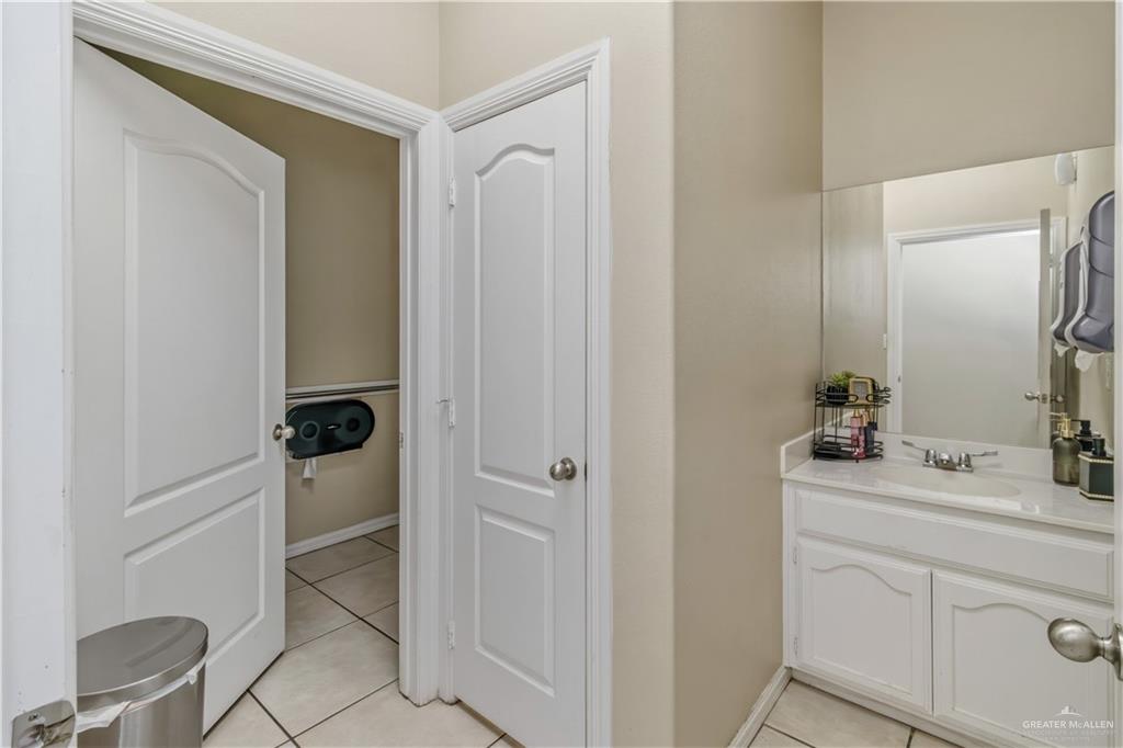 Photo 11 of 5211 Mccoll Road #Ste C