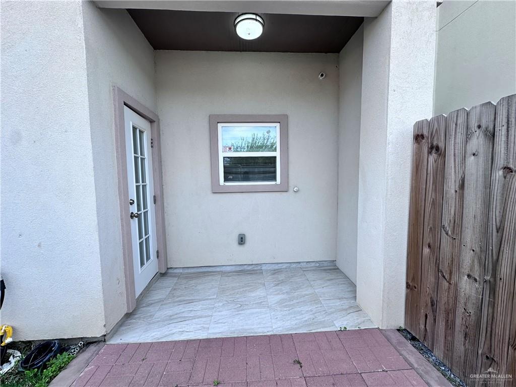 Photo 14 of 1905 Sunset Drive