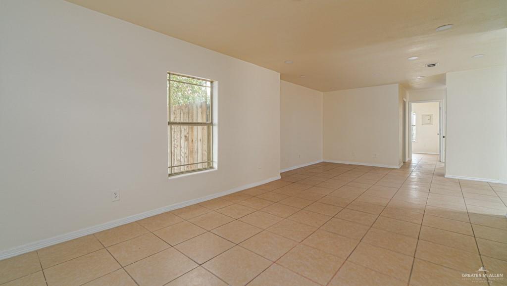 Photo 14 of 2010 Cypress Drive