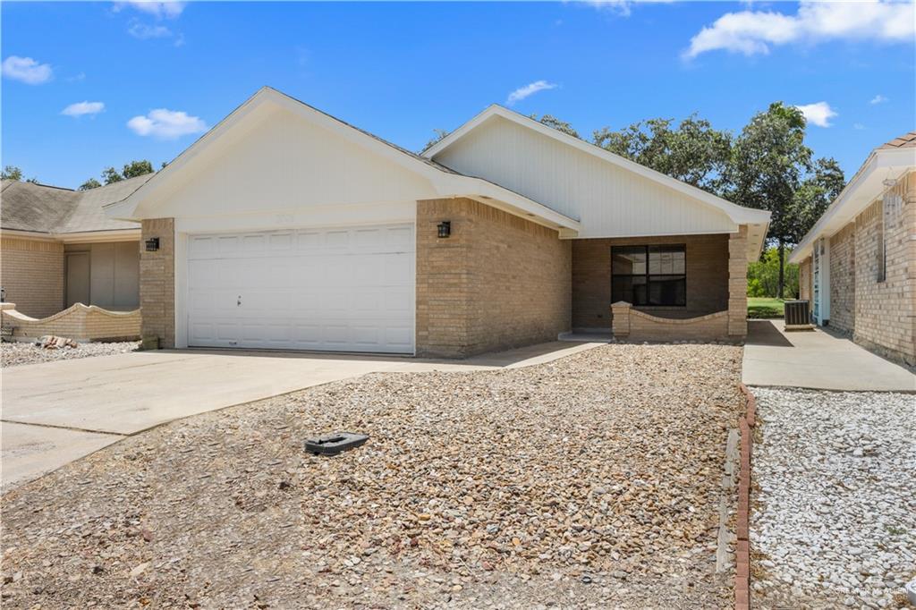Photo 1 of 2706 Ashley Drive, Pharr
