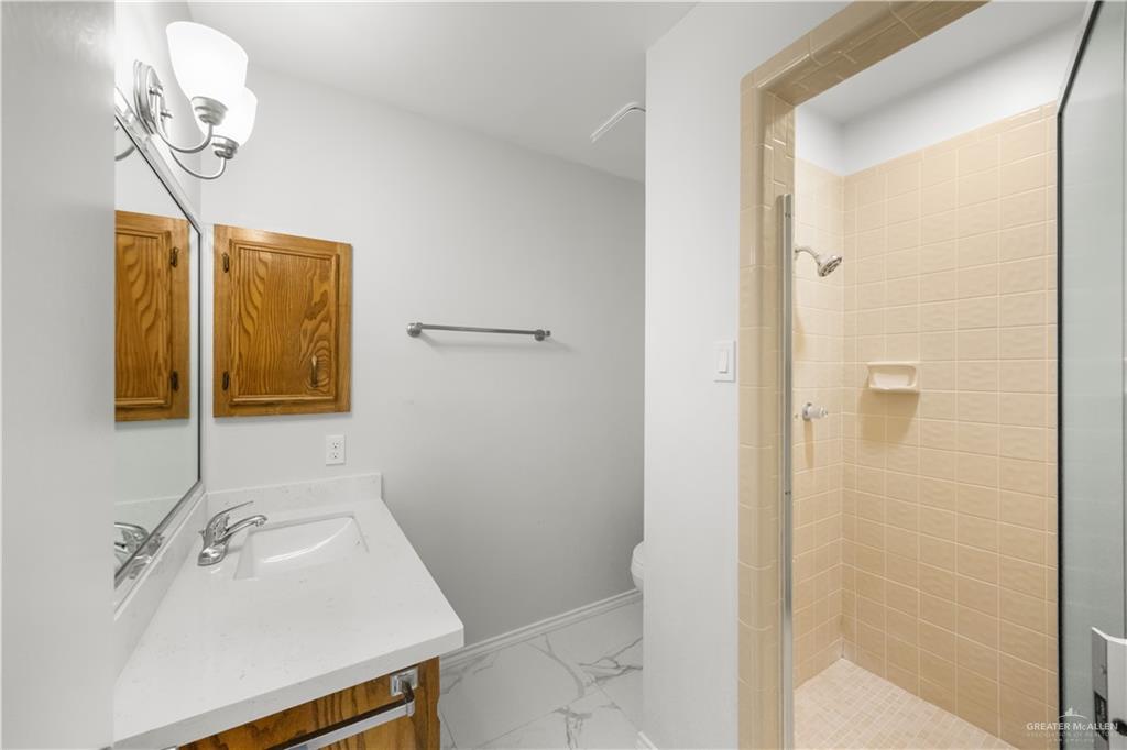 Photo 10 of 2706 Ashley Drive