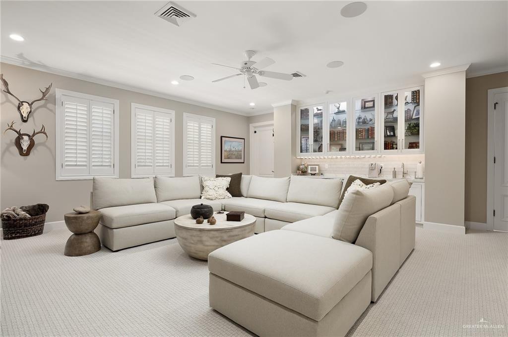 Photo 25 of 31 Villas Jardin Drive