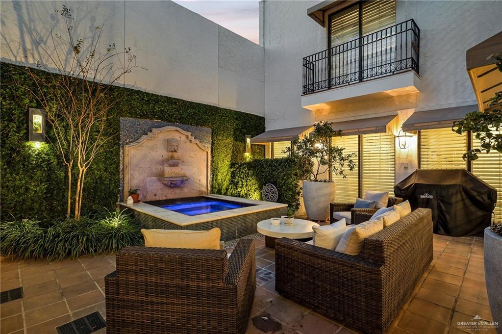 Photo 41 of 31 Villas Jardin Drive