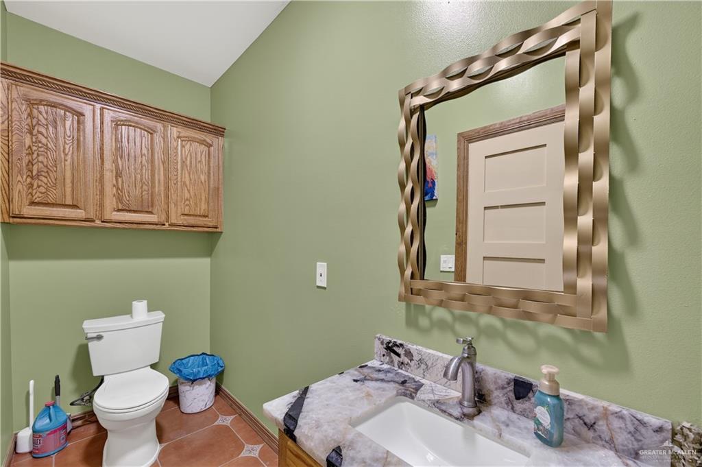 Photo 11 of 31401 FM 681