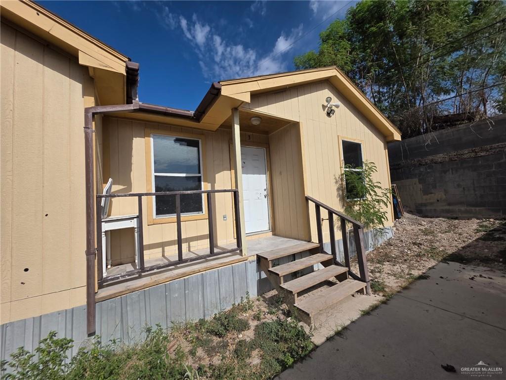 Photo 3 of 5291 Chapa Street