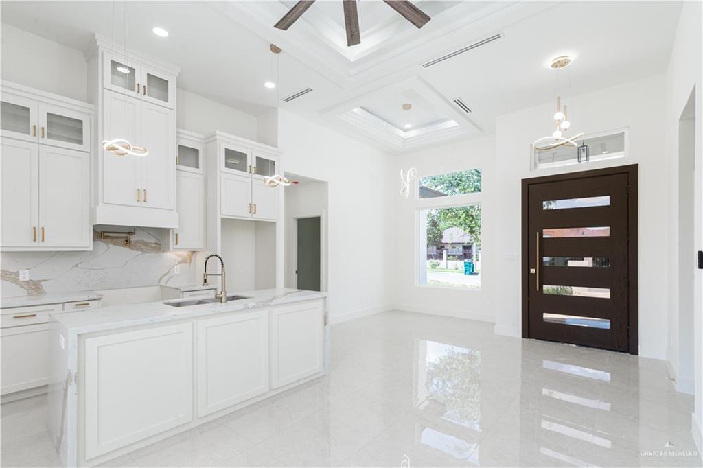 Photo 4 of 1101 Eagle Avenue