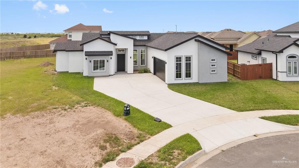 Photo 1 of 146 Finch Drive, Los Fresnos