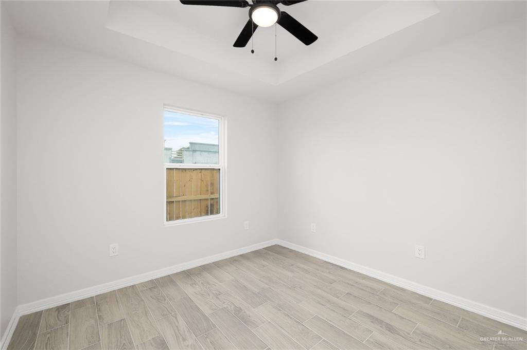 Photo 11 of 3300 Fuerte Avenue #4