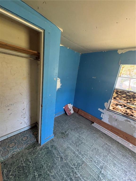 Photo 11 of 712 Llano Grande Street