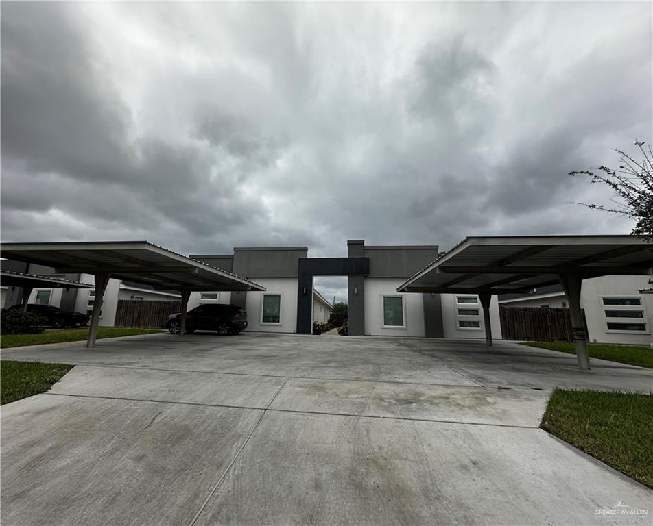 Photo 1 of 216 Lauryn Drive, San Juan