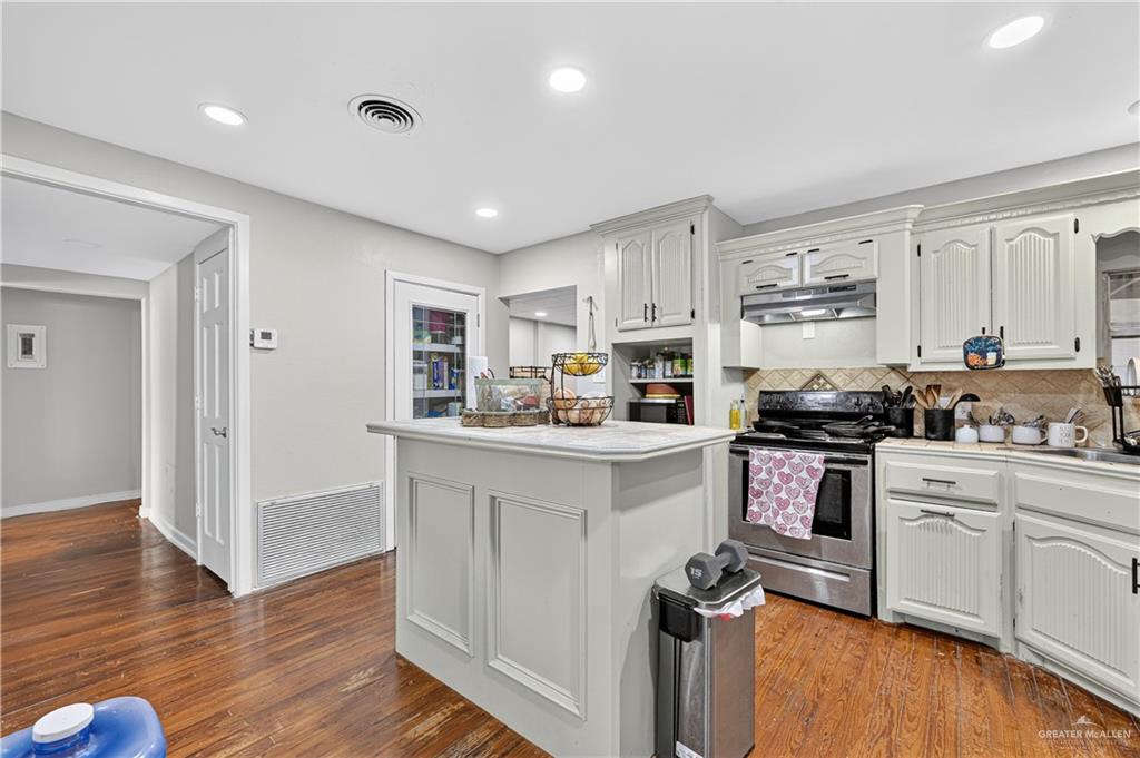 Photo 8 of 801 8th Avenue