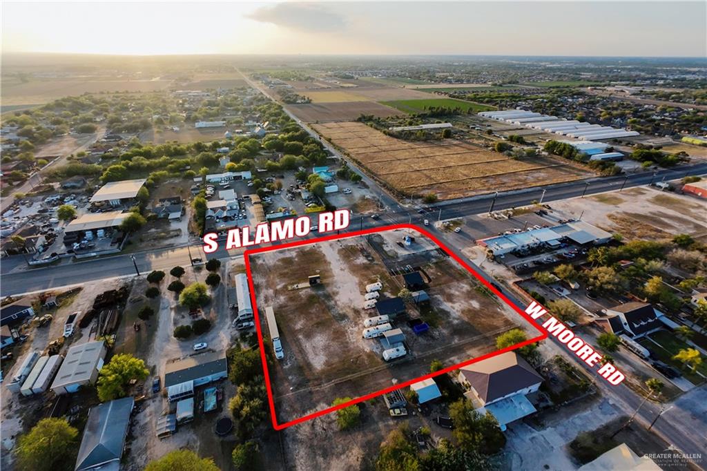 Photo 4 of 1110 Alamo Road