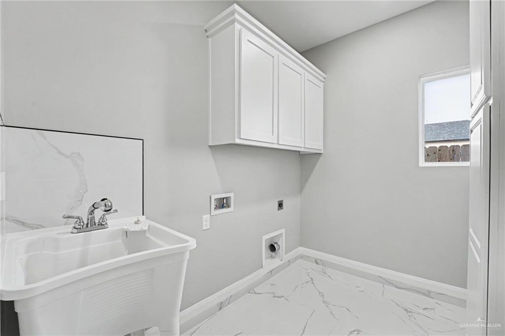 Photo 18 of 3004 Timberwood Avenue