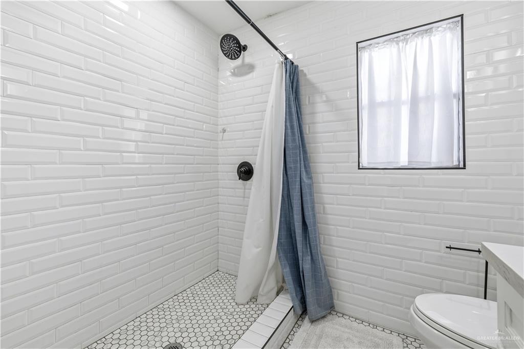 Photo 27 of 602 11th Street