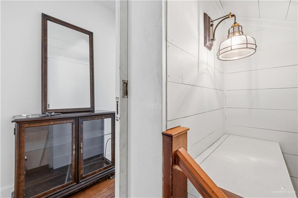 Photo 37 of 602 11th Street