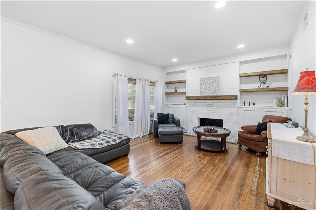 Photo 9 of 602 11th Street