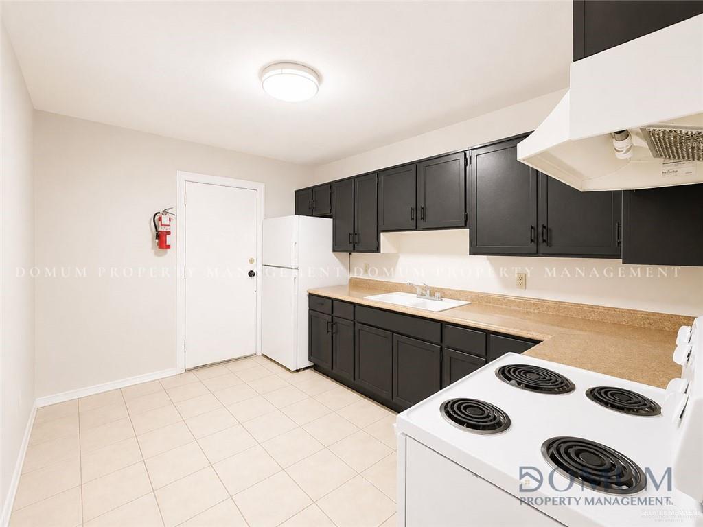 Photo 5 of 1811 Perkins Avenue #5