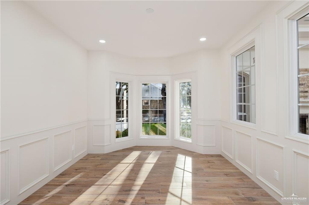 Photo 24 of 5505 4th Street