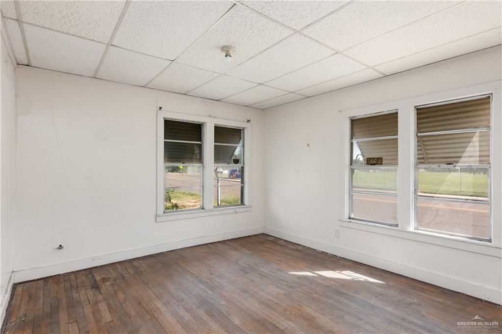 Photo 9 of 1600 Oblate Avenue