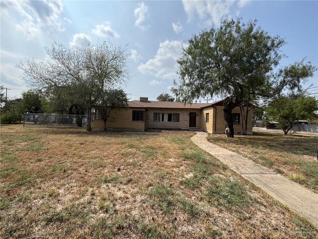 Photo 1 of 1401 10th Avenue, Edinburg