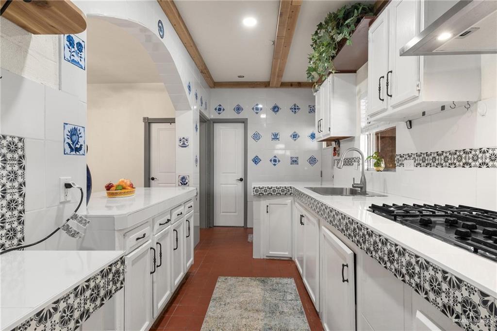 Photo 6 of 293 7th Street