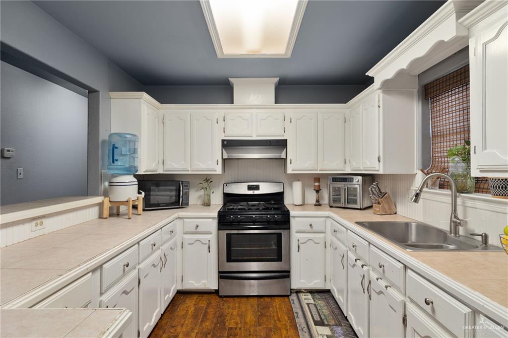 Photo 7 of 1622 Adam Lee Drive