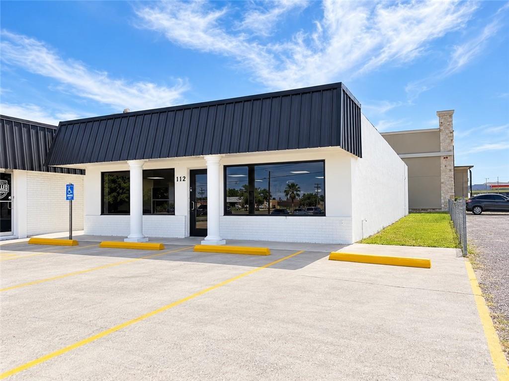 Photo 1 of 112 Mccoll Road, McAllen